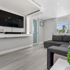 Ocean Breeze (2br)
