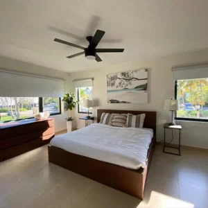 Beach Front (3br)